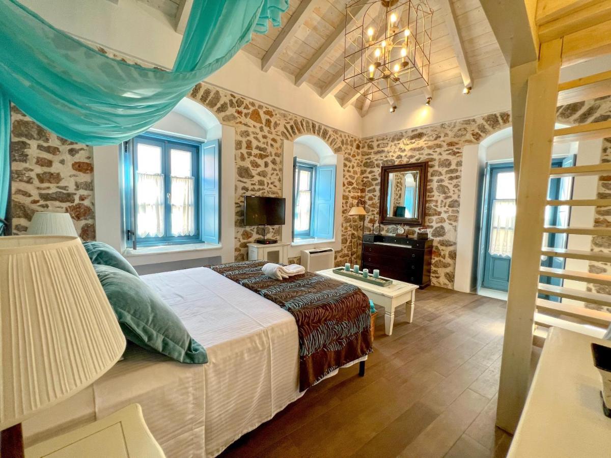 PortaDelMare deluxe suites Hydra  Exterior foto